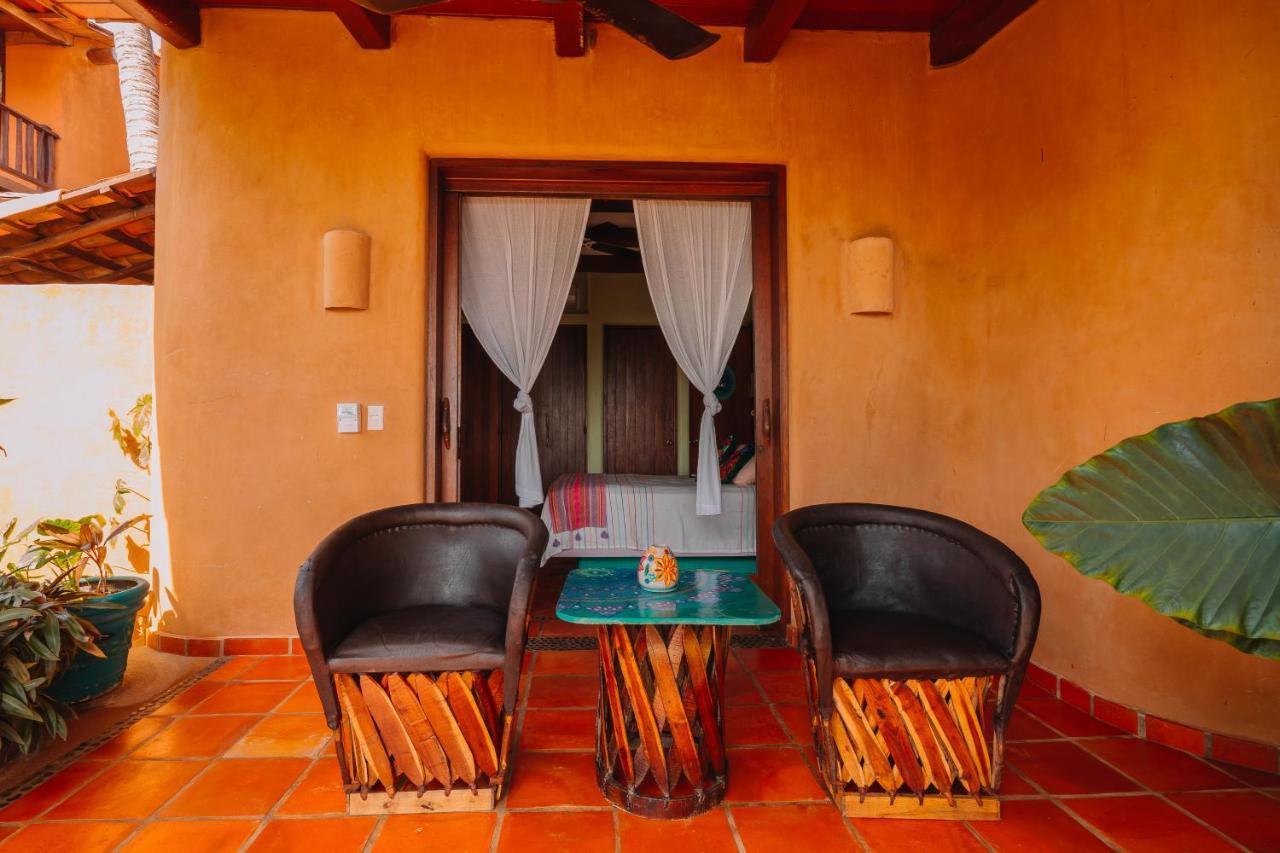 Tres Mujeres Hotel Troncones Exterior photo